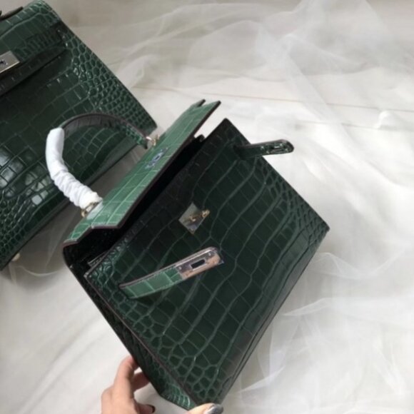 Chic Deep Green Crocodile Effect Mini Handbag - Picture 5 of 5